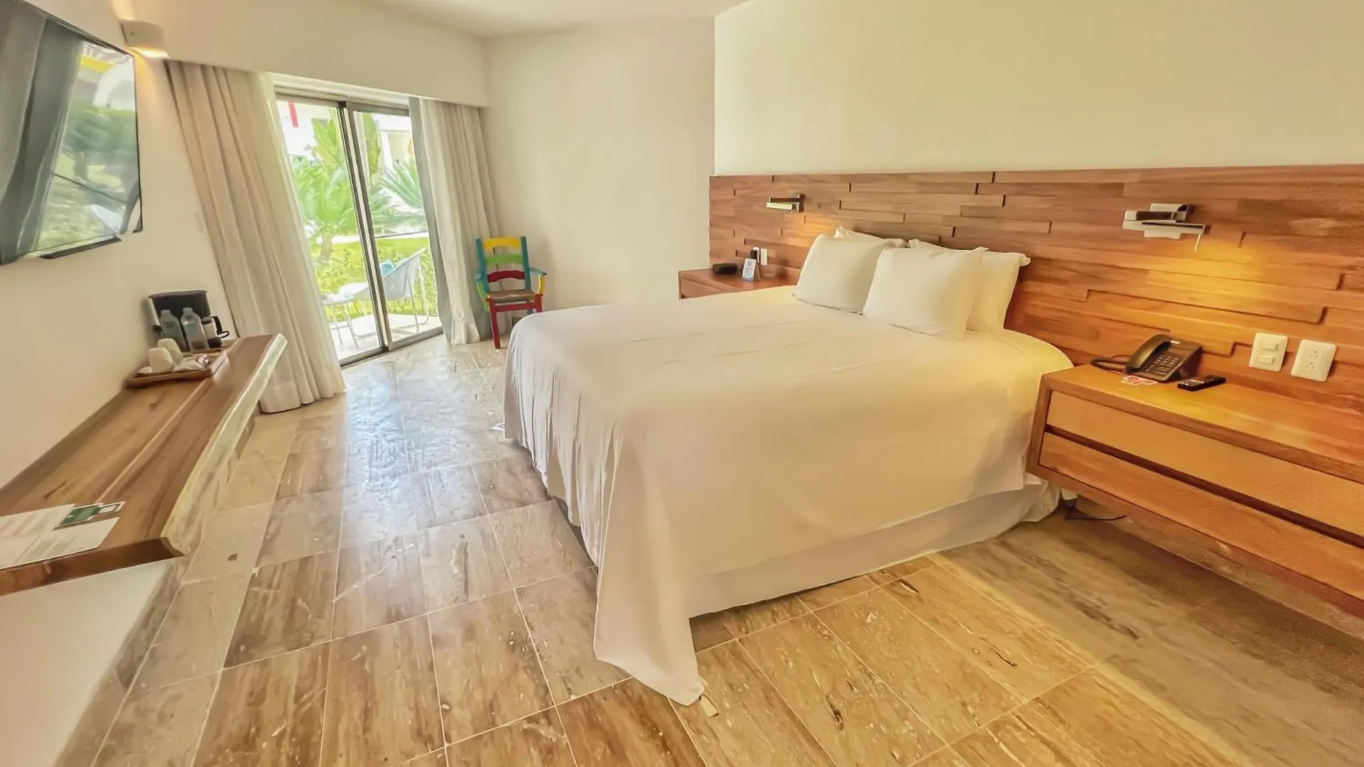 Viva V Samana By Wyndham, A Trademark Adults All Inclusive Las Terrenas Resort