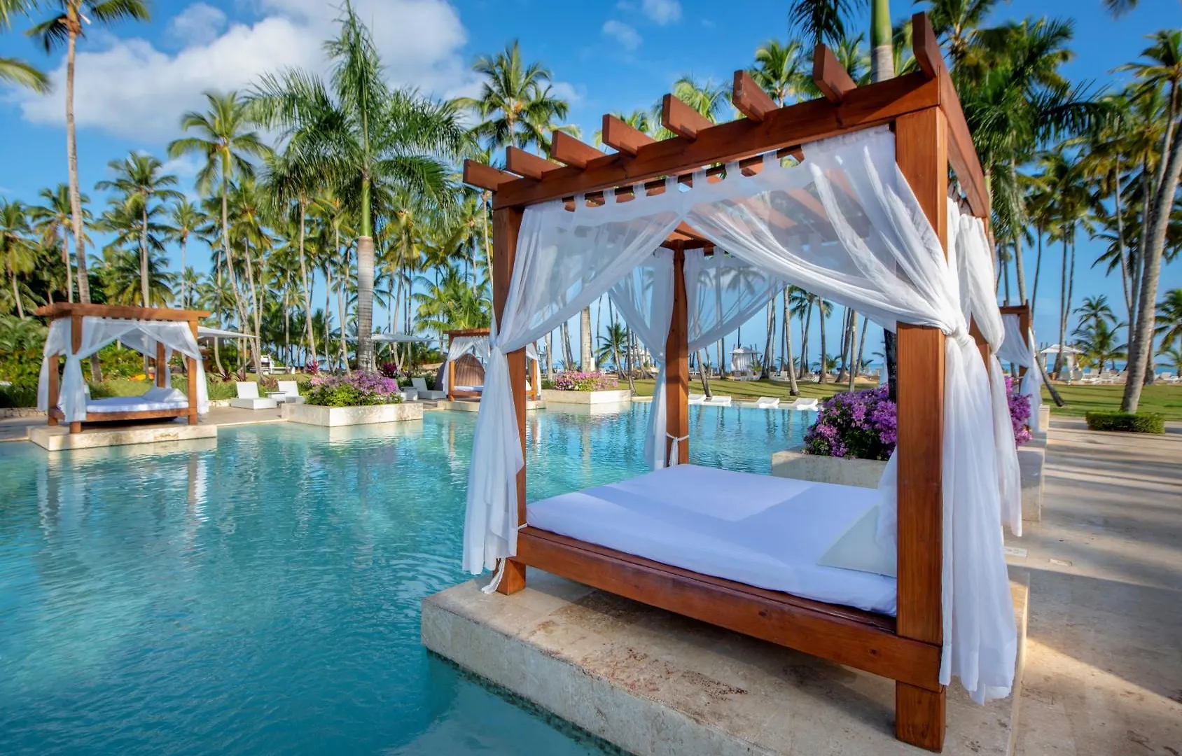 ***** Курортный комплекс Viva V Samana By Wyndham, A Trademark Adults All Inclusive Лас Терренас Доминиканская Республика